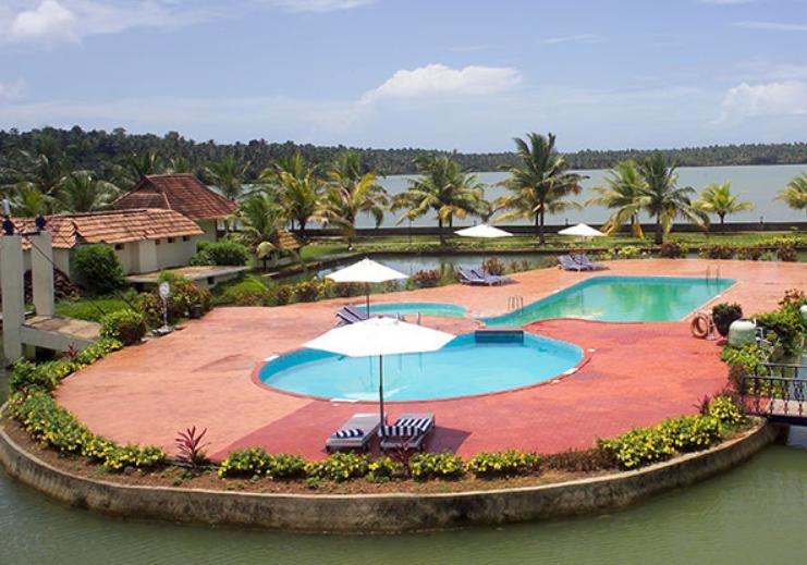 Aquasserenne Kollam Buitenkant foto
